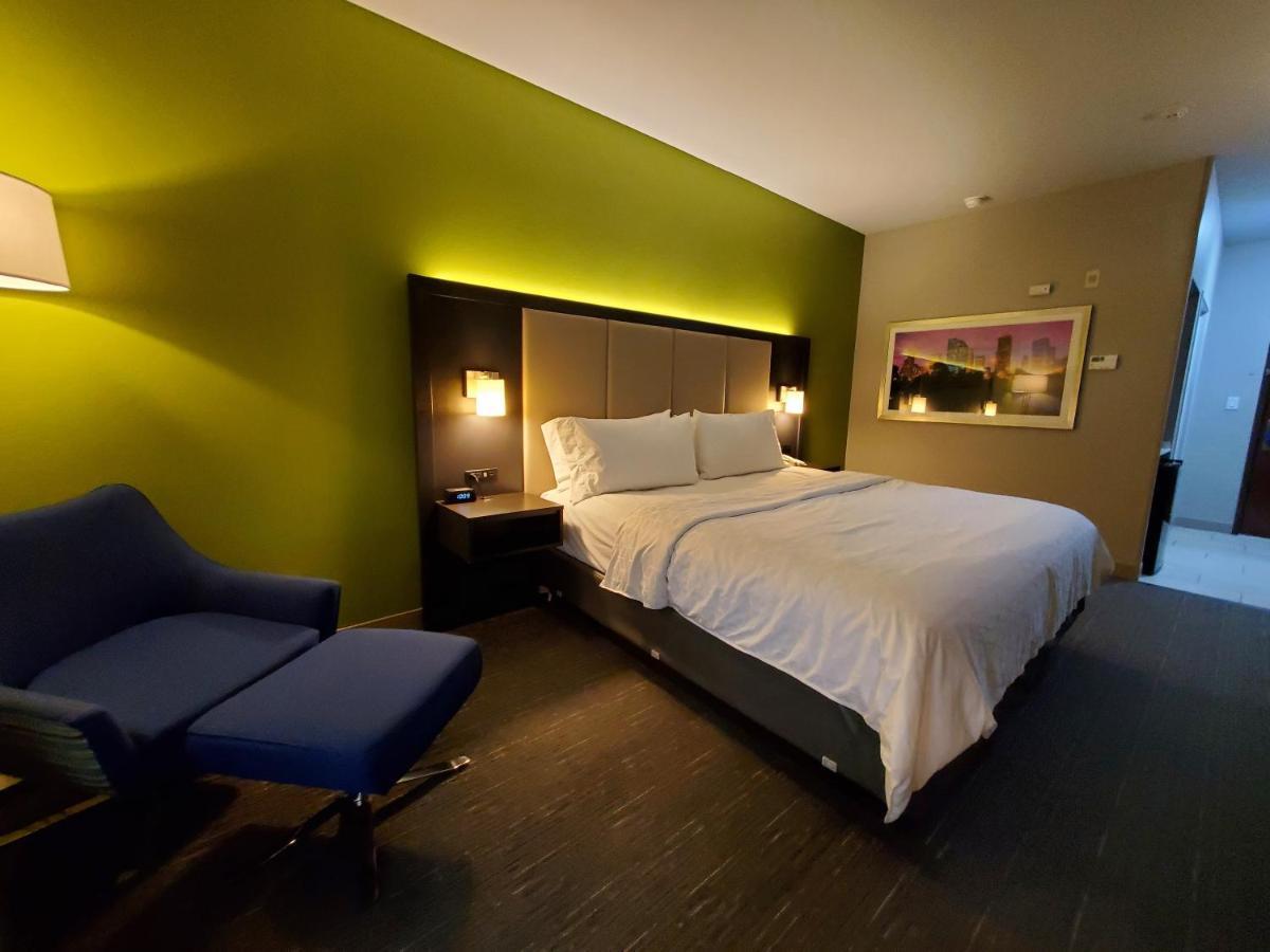 Holiday Inn Express Pearland By Ihg Luaran gambar